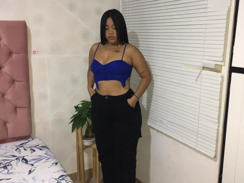Image de profil du modèle de webcam AteneaRodriguez