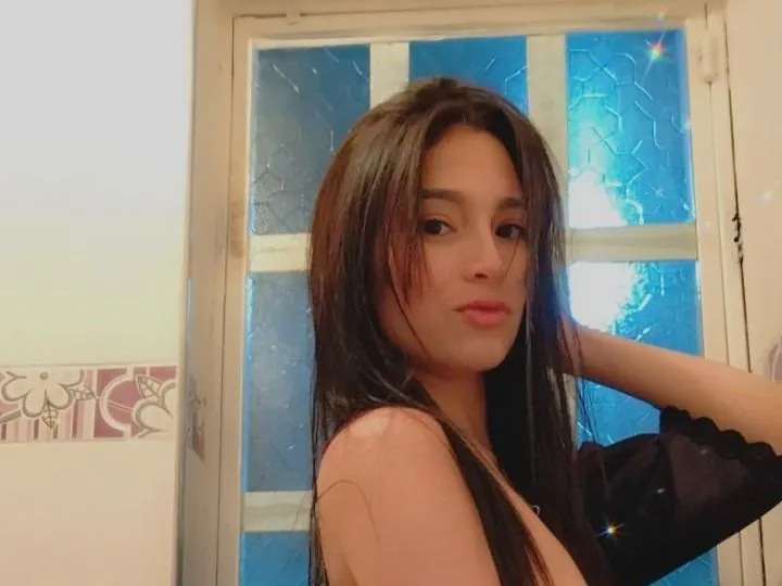 Image de profil du modèle de webcam SaraLiaI