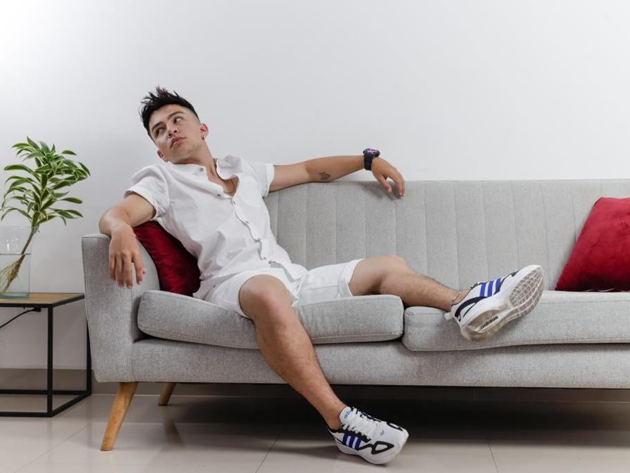 Foto de perfil de modelo de webcam de RivenSummers33