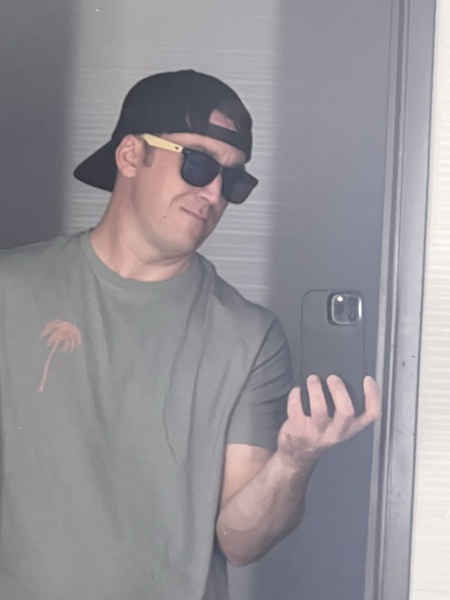 Performer maxxxxxxxxxx210 Photo 2