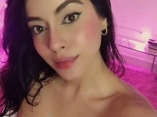 ThiannaRiveross profielfoto van cam model