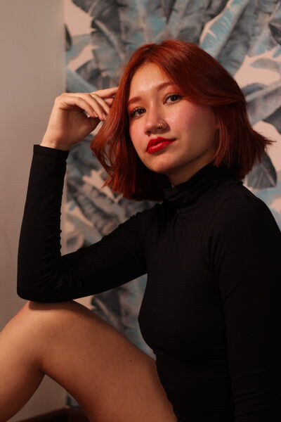 Performer EvvaSmith Photo 1