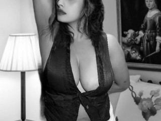 Image de profil du modèle de webcam Aartii99