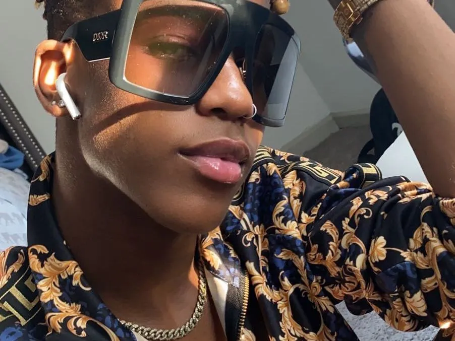 CallMeKanaries Profilbild des Cam-Modells