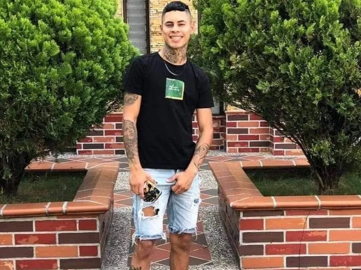 Imagen de perfil de modelo de cámara web de DandiThompson