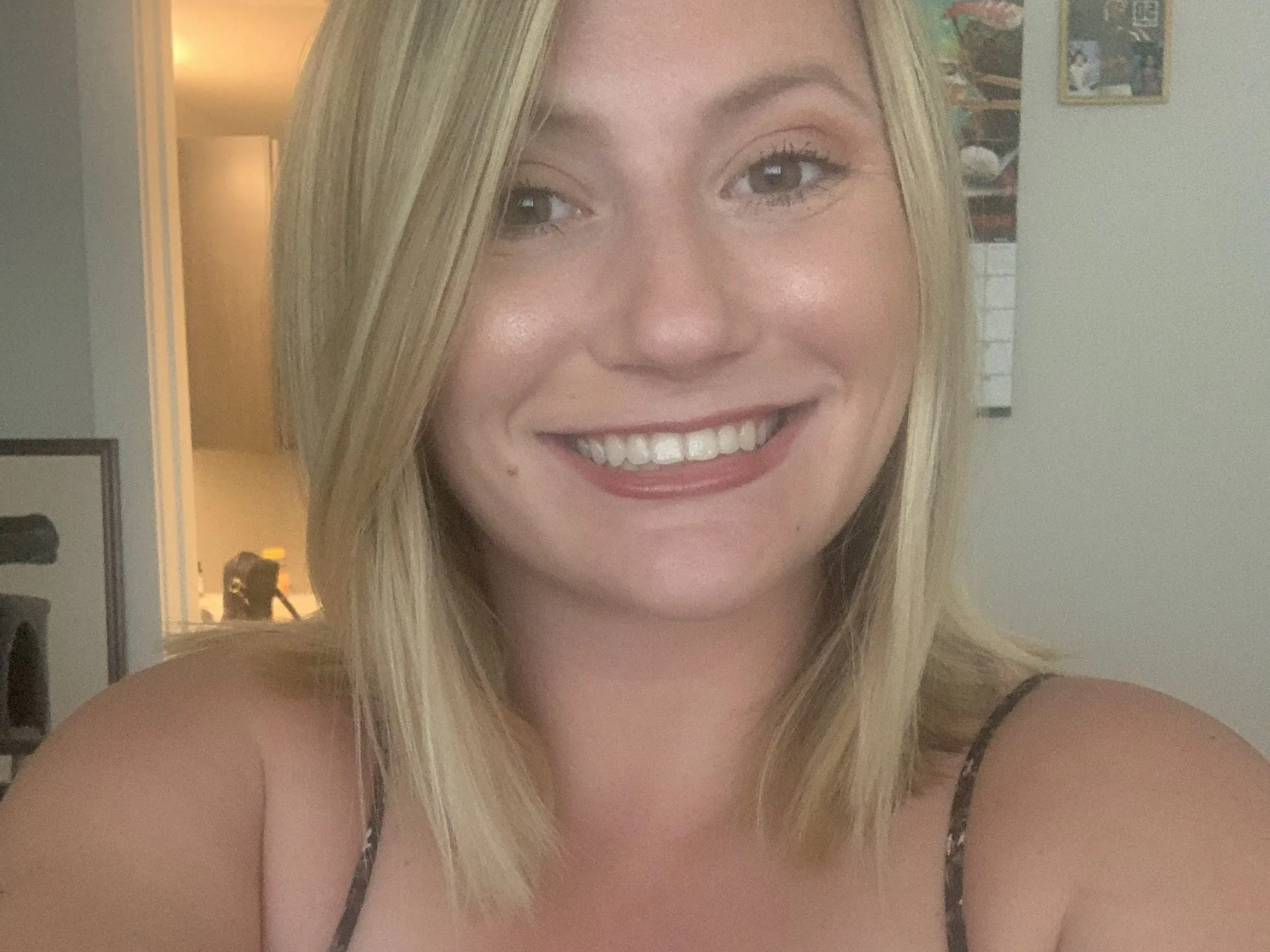 KatrinaLMoore immagine del profilo del modello di cam