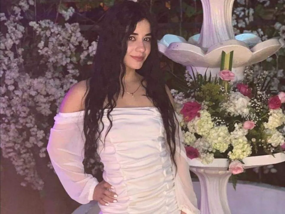 ZoeLoughty profielfoto van cam model