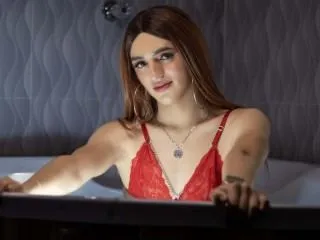 Image de profil du modèle de webcam cristarosses