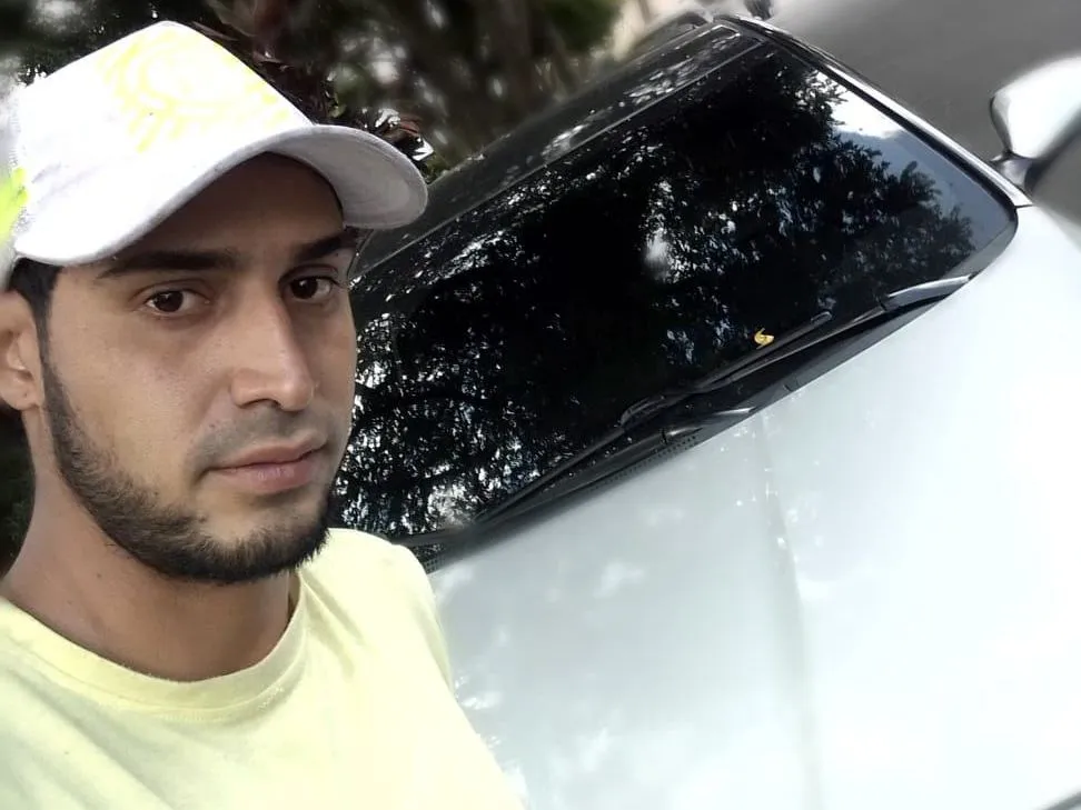 LuchitoBrown Profilbild des Cam-Modells