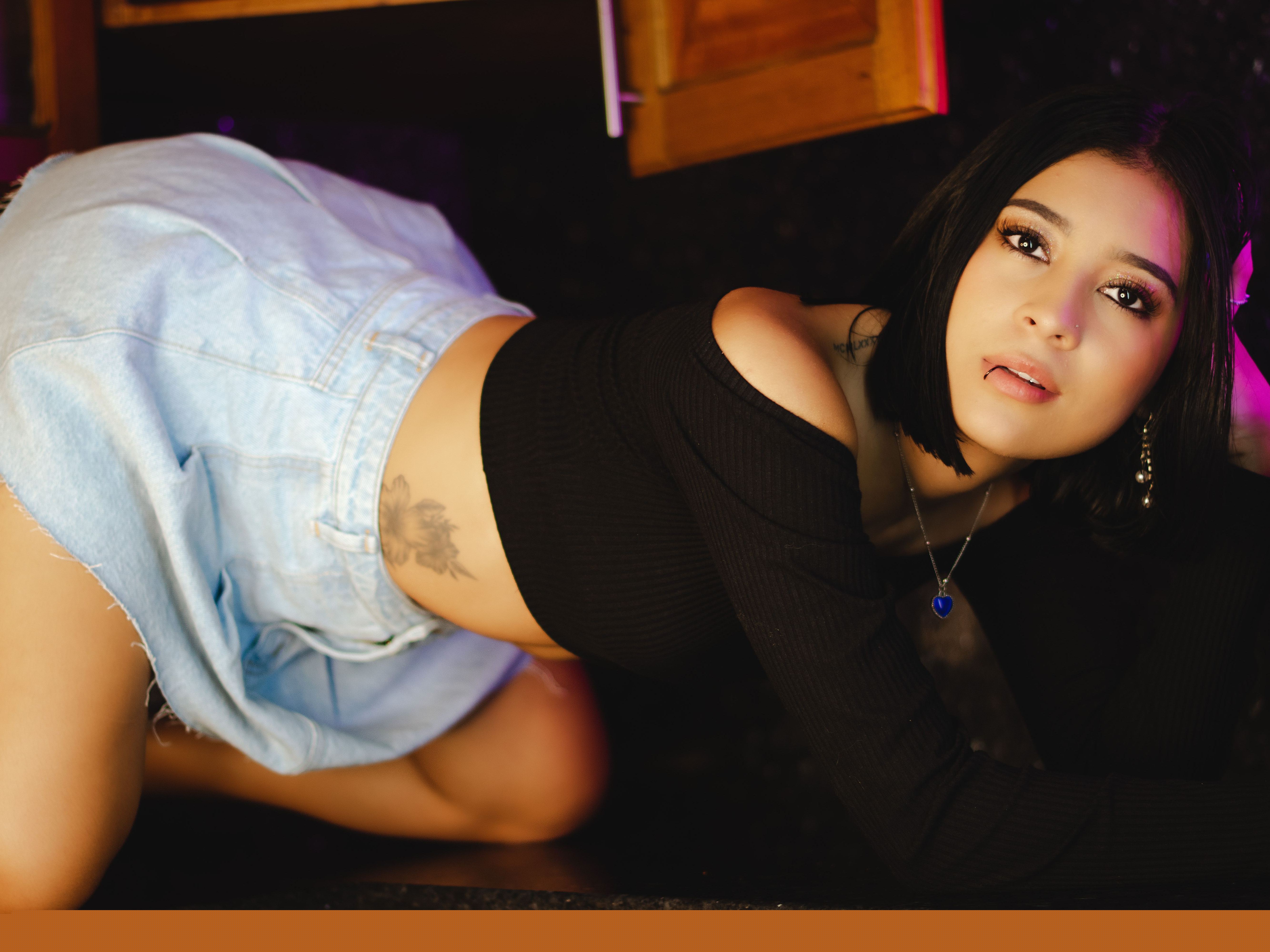 Imagen de perfil de modelo de cámara web de VicktoryaDoll