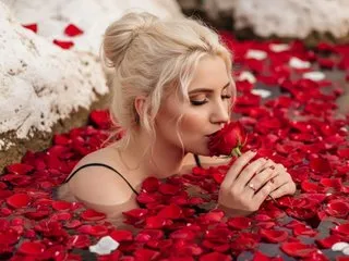 Profilbilde av GiuliaAddams webkamera modell