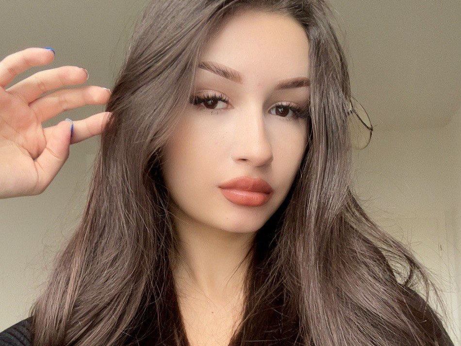 CarolineGoddes immagine del profilo del modello di cam