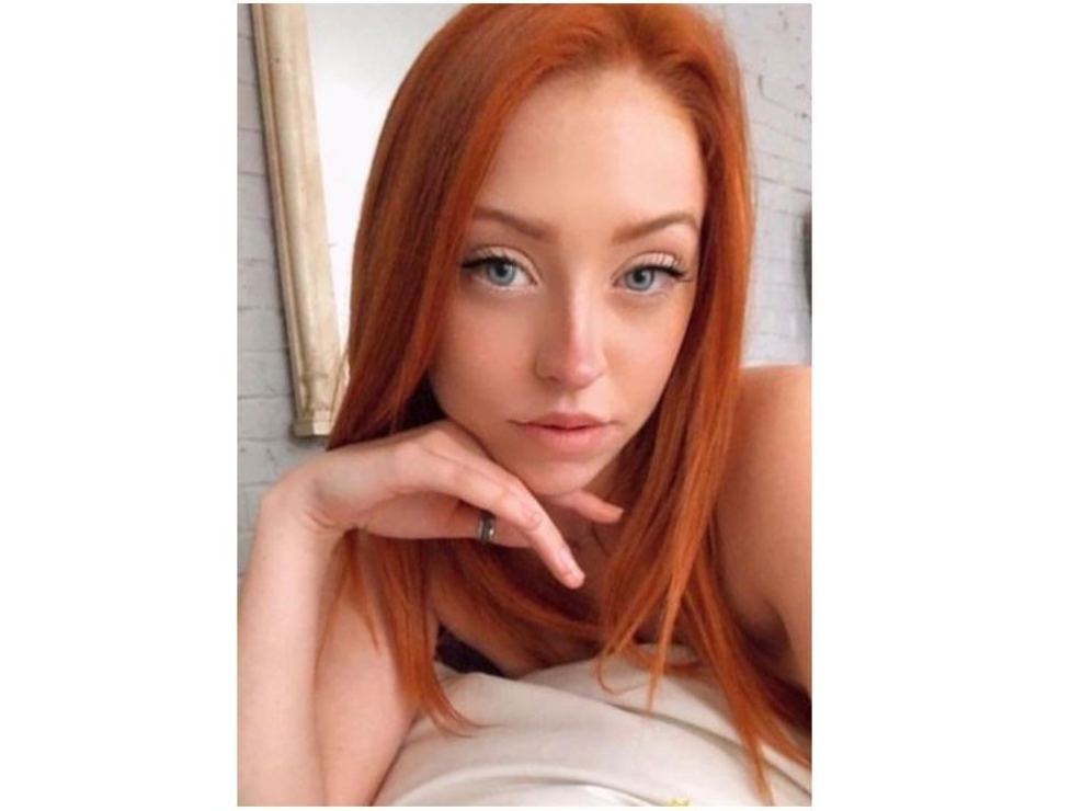 Image de profil du modèle de webcam NikkiPetite