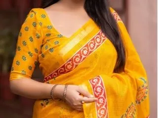 Bisakha immagine del profilo del modello di cam