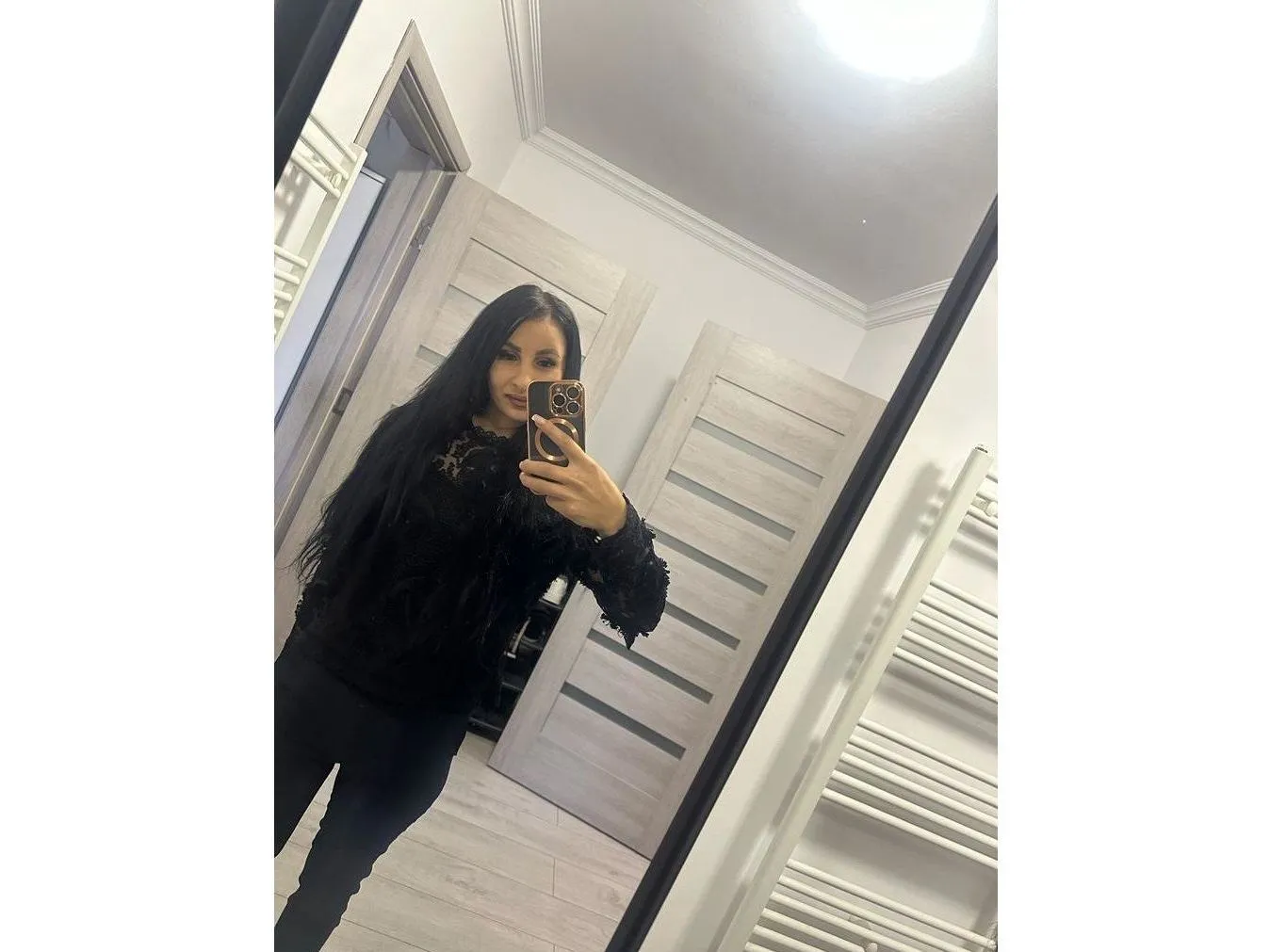 MONIYQUEE immagine del profilo del modello di cam