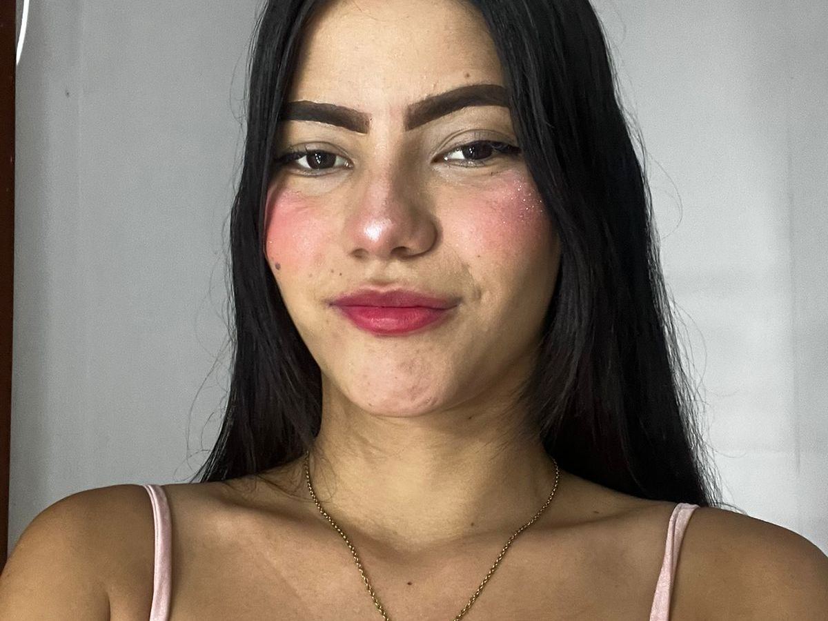 MiiaaXx profilbild på webbkameramodell