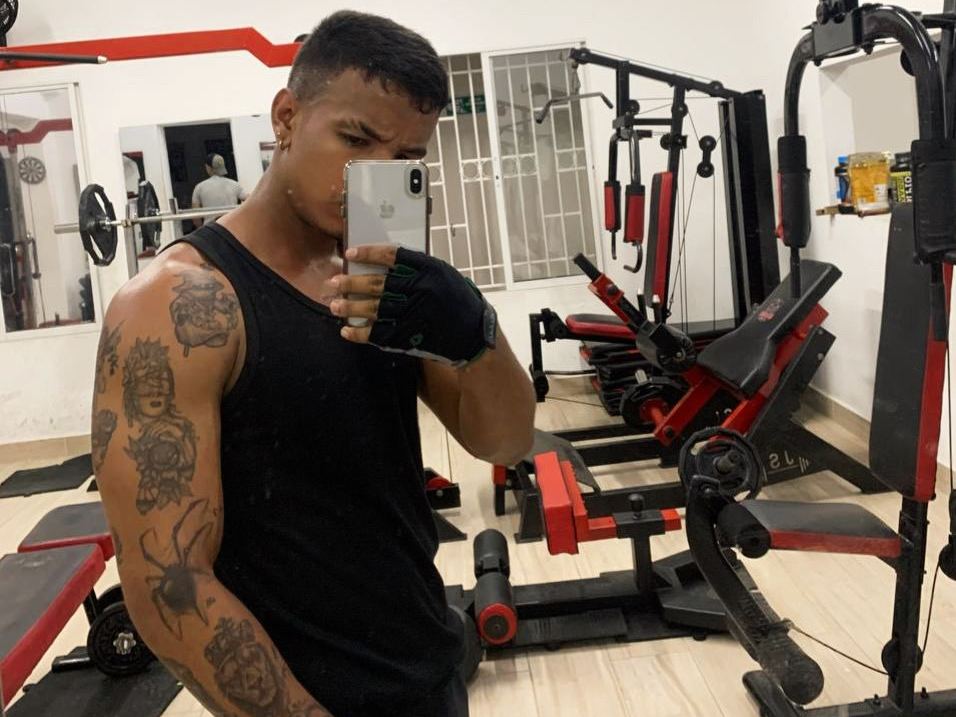 Chrisfendii immagine del profilo del modello di cam