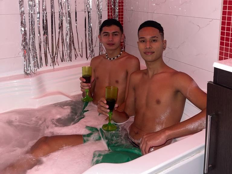 Image de profil du modèle de webcam erikandjuandy