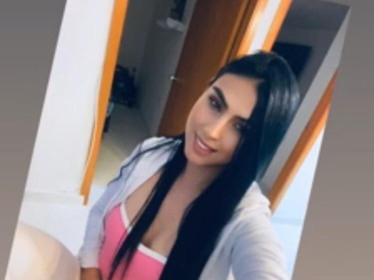 valeriecorthez profilbild på webbkameramodell