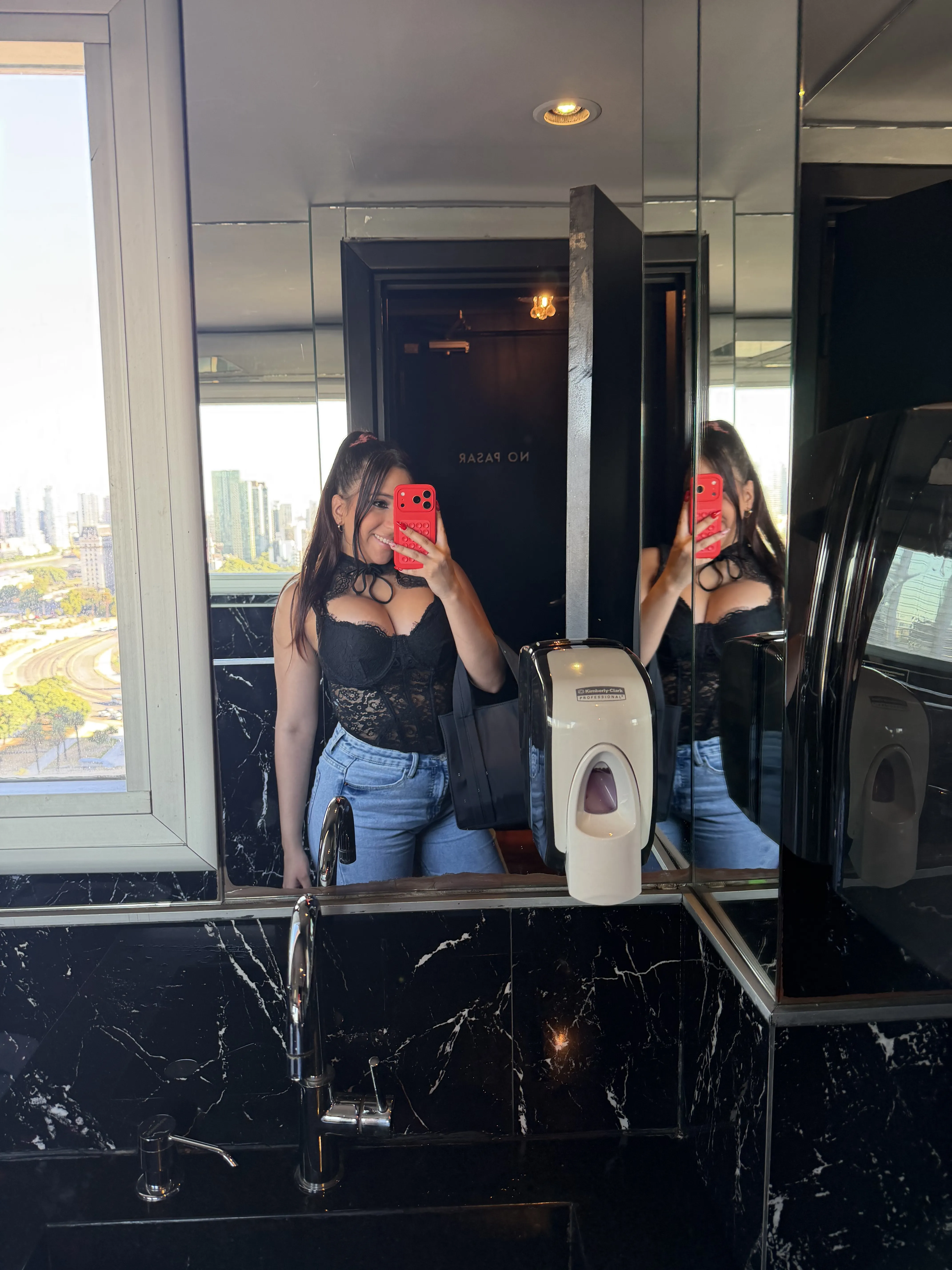 Darsteller elianaasuarez Foto 2