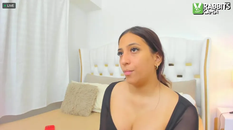 Artist elianaasuarez Video 3