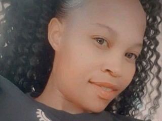 Image de profil du modèle de webcam Kinkieebony