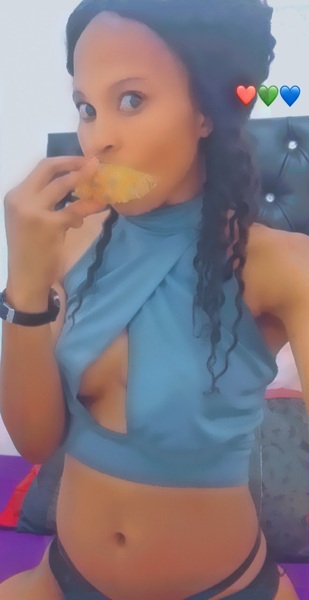 Interprète Kinkieebony Photo 10