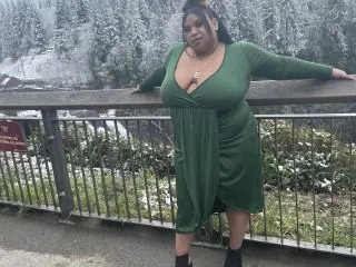 MadamAwaters profielfoto van cam model