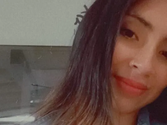 Imagen de perfil de modelo de cámara web de mailensanchez303av