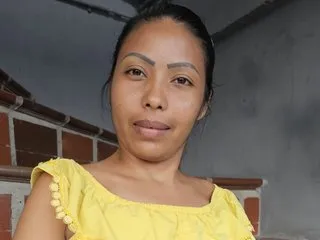 Image de profil du modèle de webcam girlnaurigo