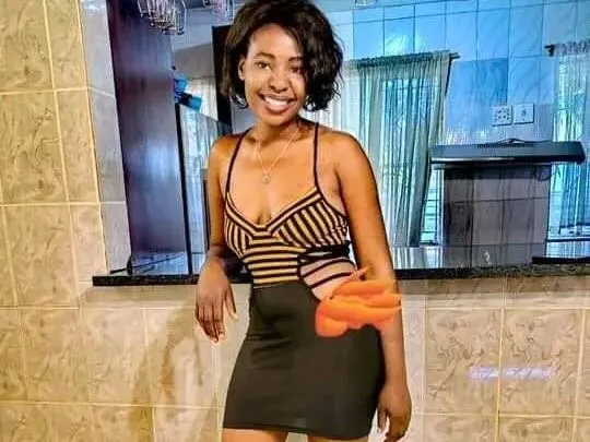 NaughtyPetiteXxx profielfoto van cam model