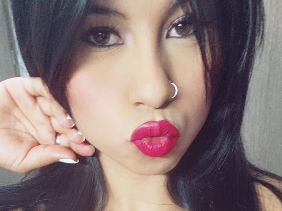 Imagen de perfil de modelo de cámara web de karolsweet23