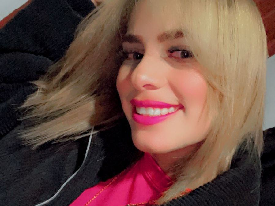 Angelhott29 profilbild på webbkameramodell