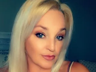 Foto de perfil de modelo de webcam de CaliStar23