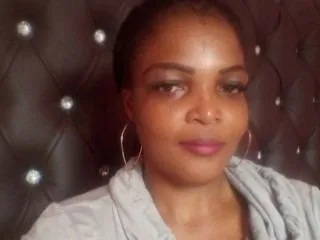 AFRICANCHUBBYQUEEN cam model profile picture