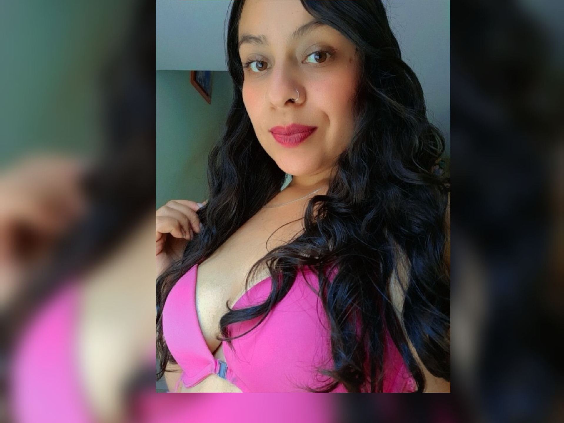 HannahRosso profilbild på webbkameramodell