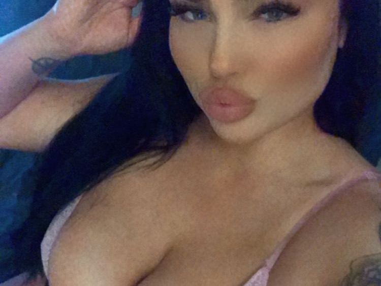 Kimberlyfox19 profilbild på webbkameramodell