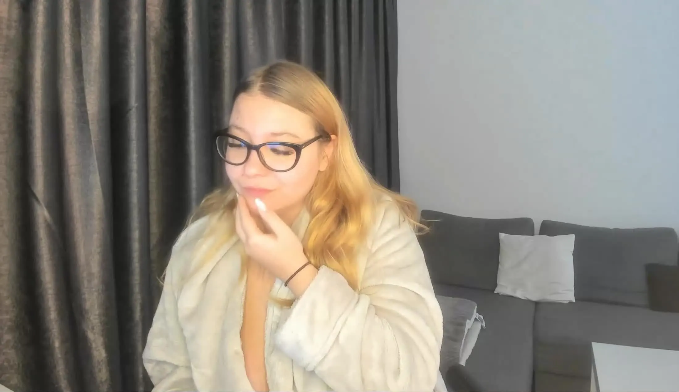 Interprète GirlNextDoorLX Vidéo 2