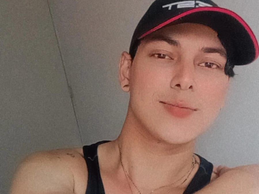 Imagen de perfil de modelo de cámara web de ANDRESMAYORCA