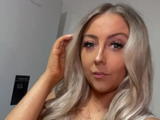 Profilbilde av CuteKinkyKrystal webkamera modell