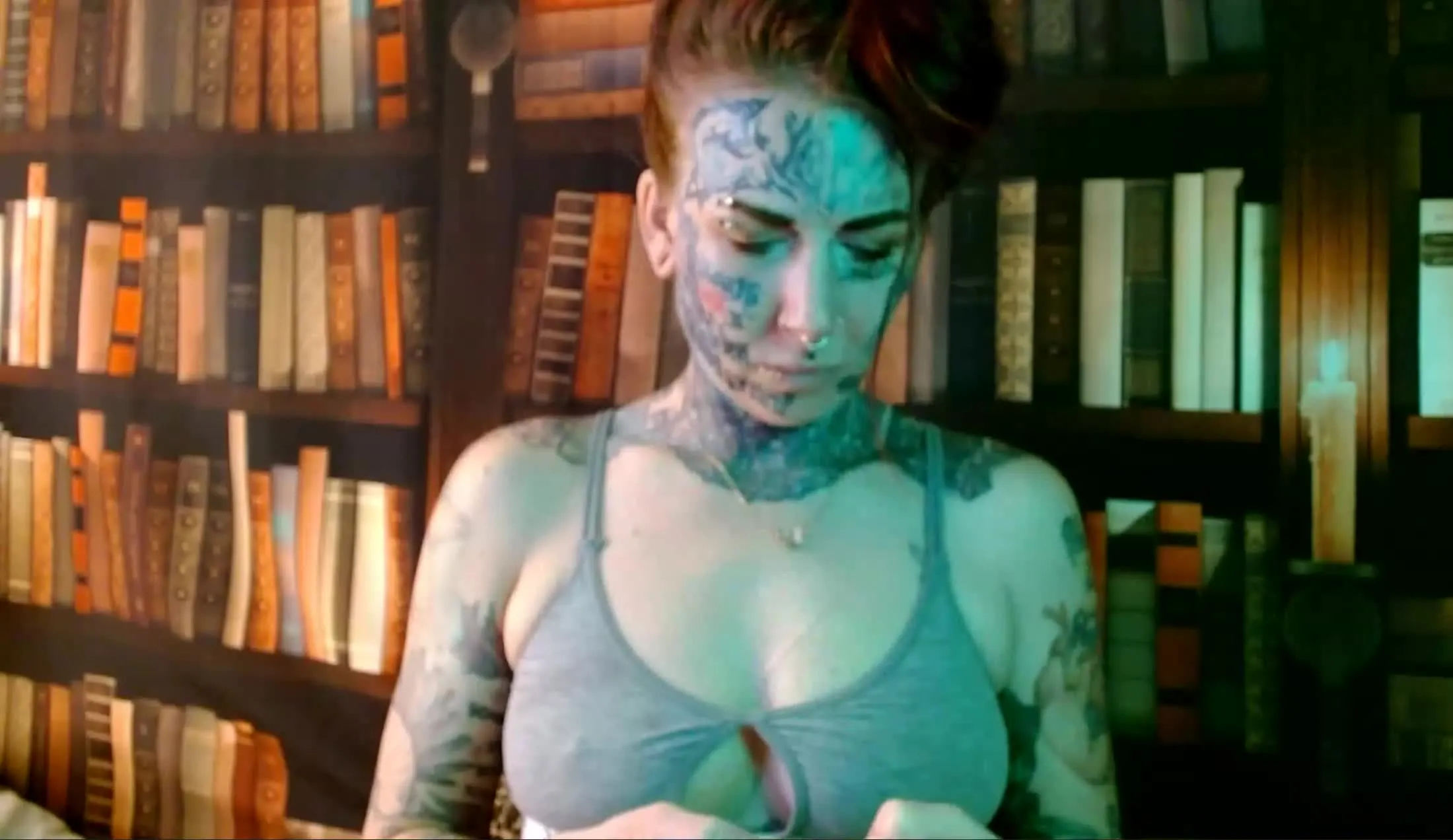 Intérprete VanessaHasTattoos Video 1