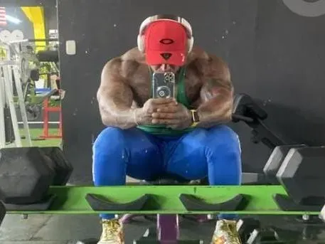 FerventtDude immagine del profilo del modello di cam