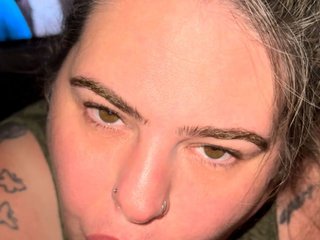 Image de profil du modèle de webcam Slushybbw0224