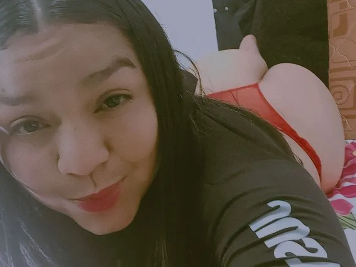 Image de profil du modèle de webcam Daniellahot69