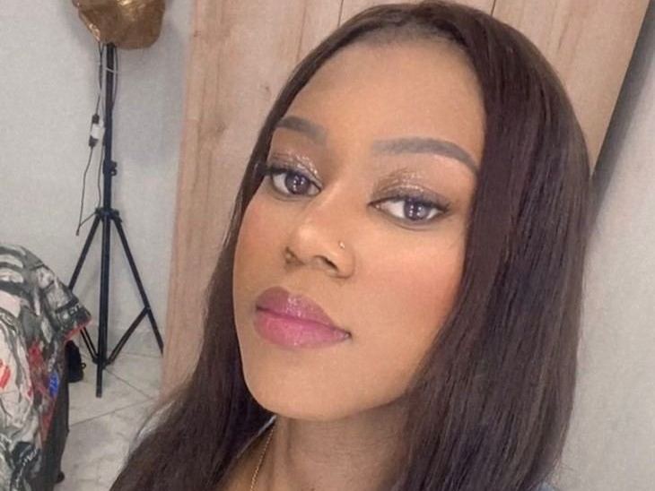 KristalDubois profielfoto van cam model