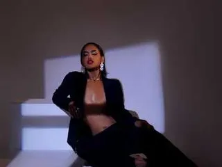 Image de profil du modèle de webcam NikkiEvanss19