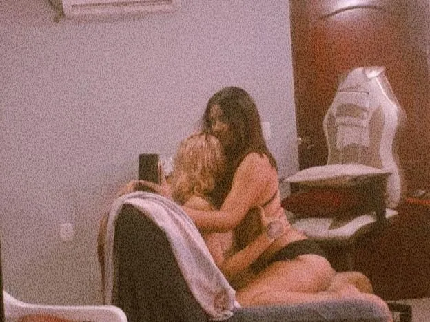 Image de profil du modèle de webcam SexyDirtySex