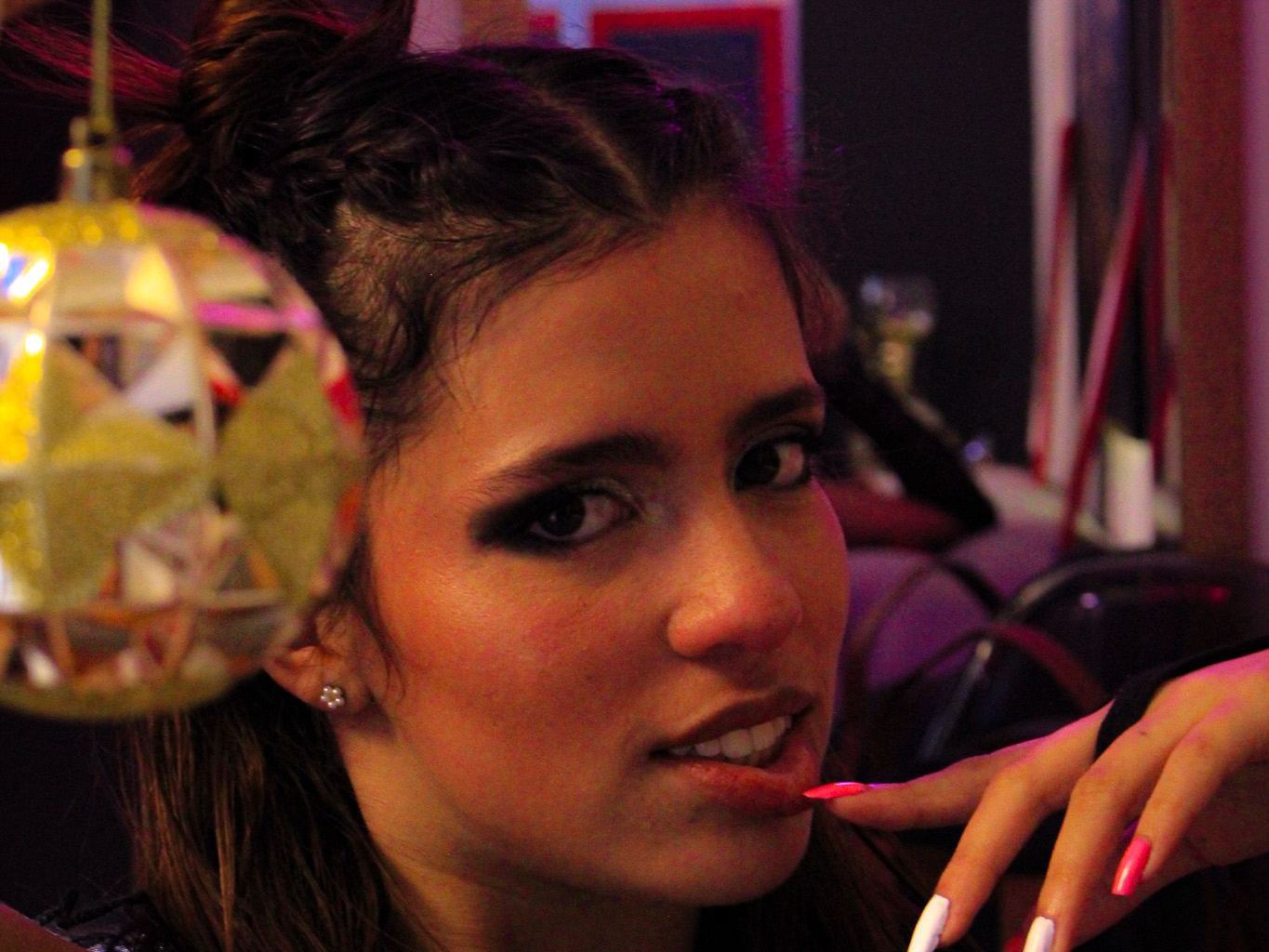 monikamonrroee immagine del profilo del modello di cam