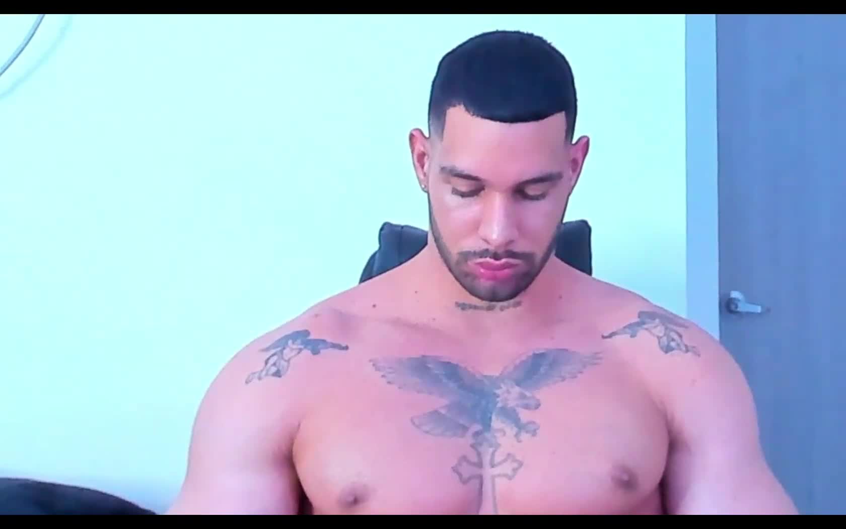 Intérprete Biiggeorge Video 1