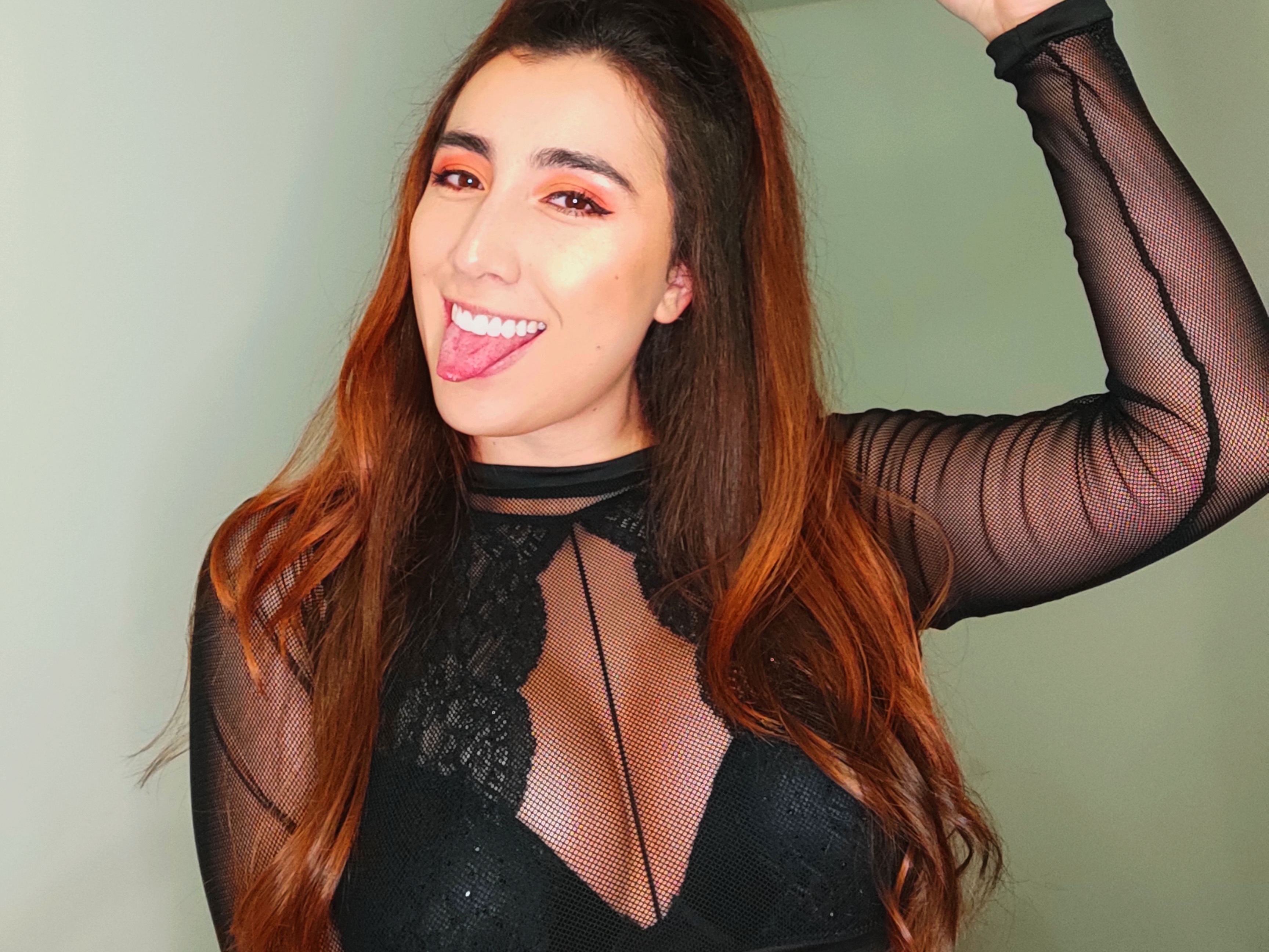 Image de profil du modèle de webcam AlanaGraham